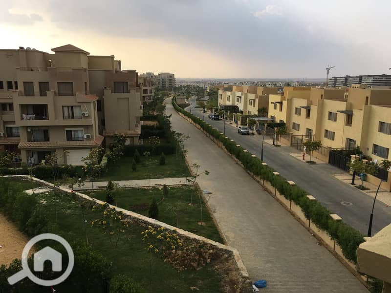 9 514903715_24658211743780844_8864510889533638372_n. jpg