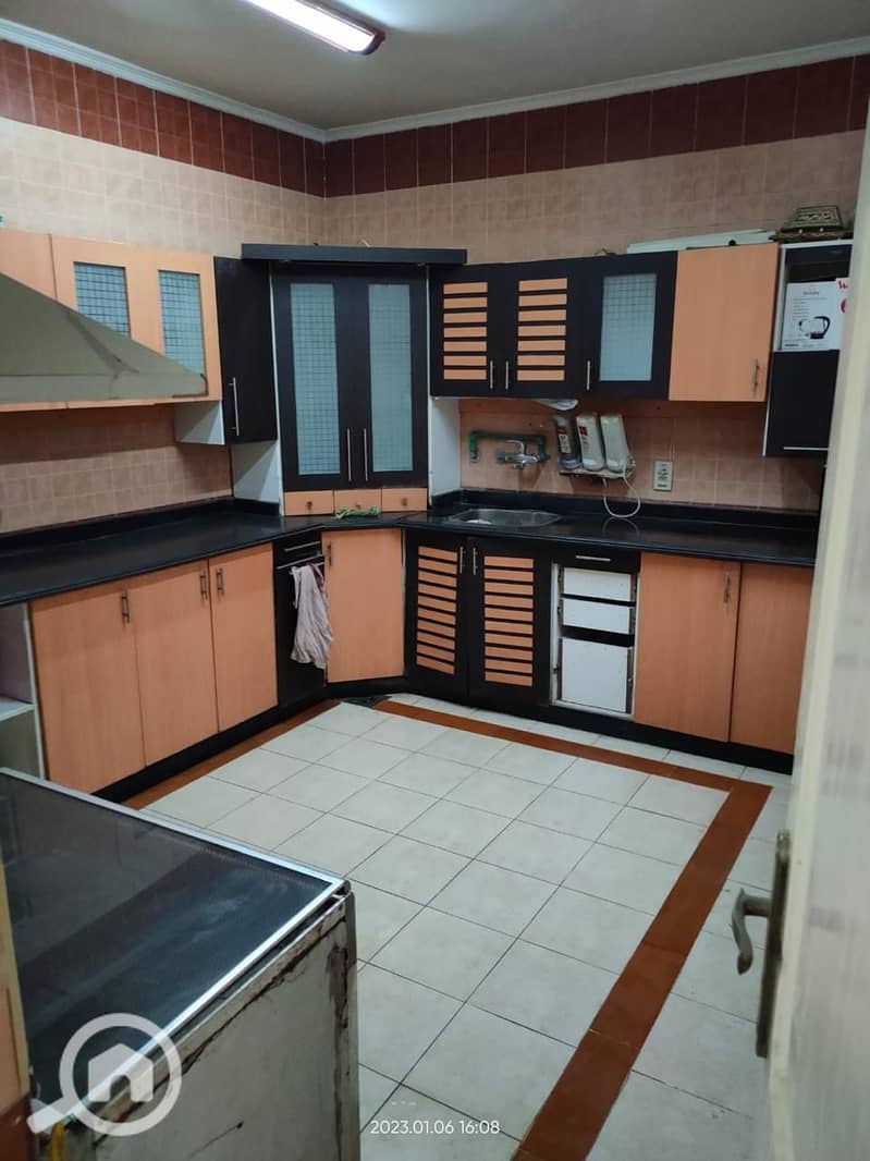 6 WhatsApp Image 2025-11-17 at 14.01. 30_ba87a597. jpg