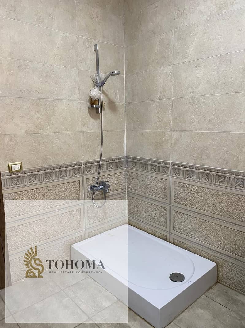 7 12c42370-b9d9-4514-9162-8a6047fec850. jpg