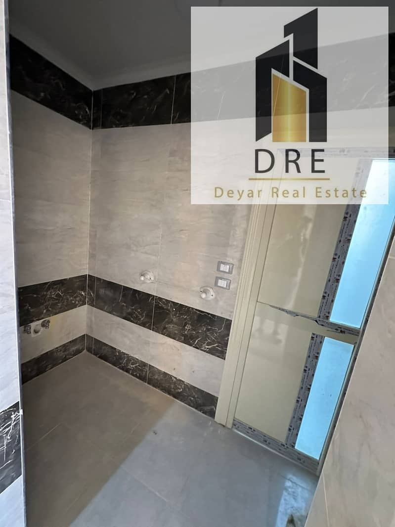 10 42dd29ff-0cc1-4b41-95cc-55b8fd36553c. jpg