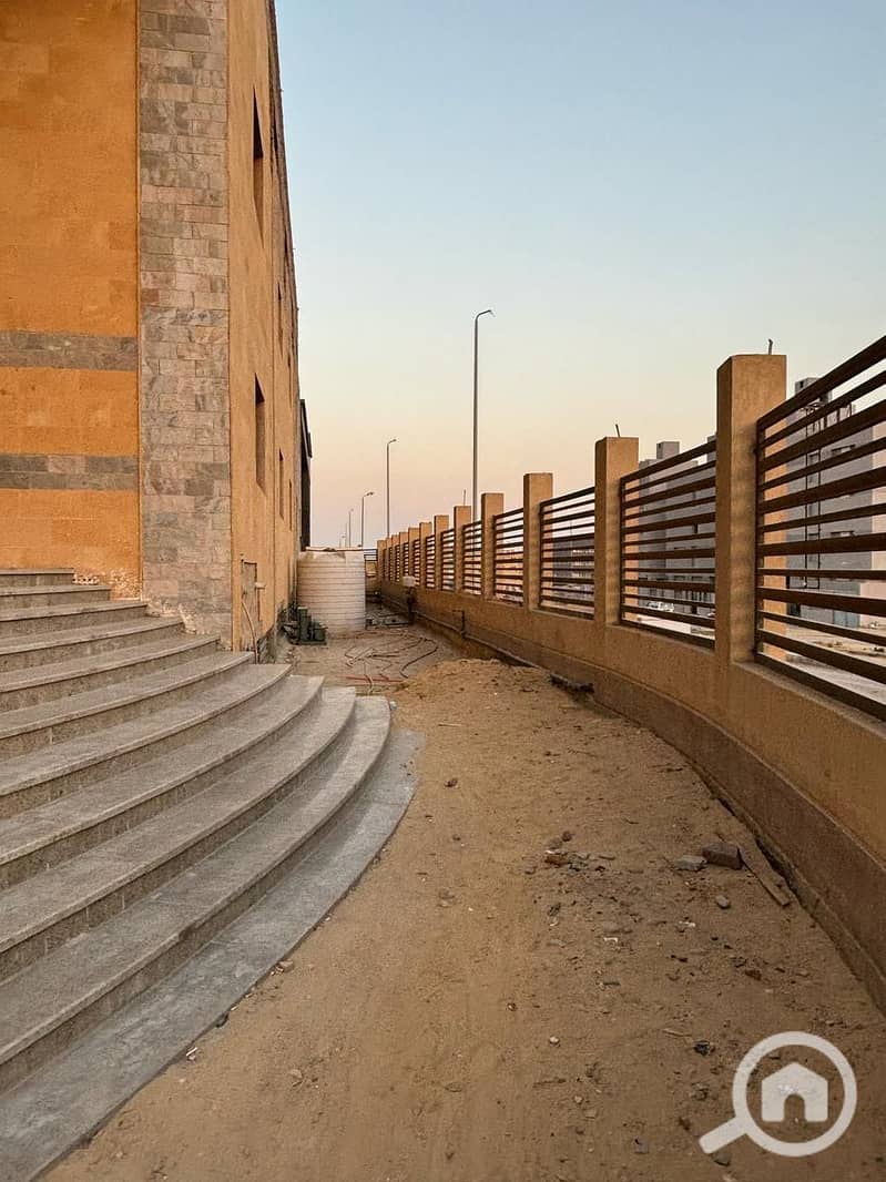 7 WhatsApp Image 2025-11-17 at 14.15. 22_73faa598. jpg