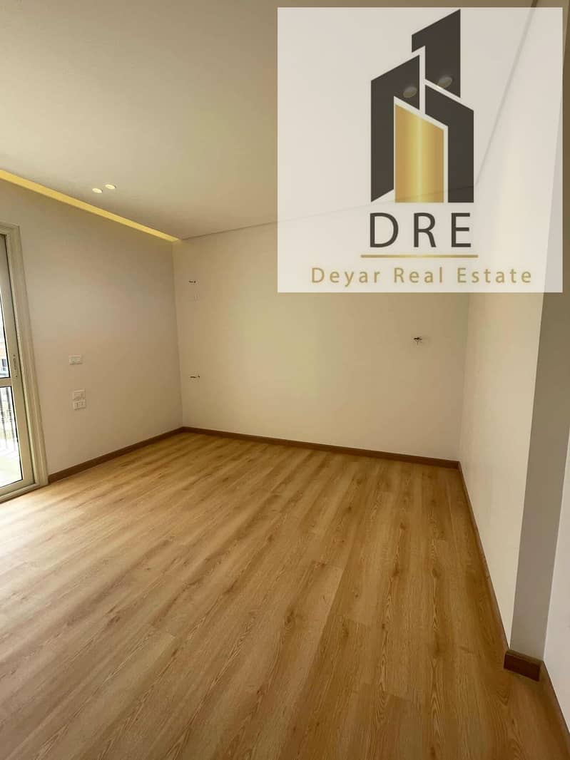 19 cc0465b4-47ec-4d2d-a80e-b7ef6364be62. jpg