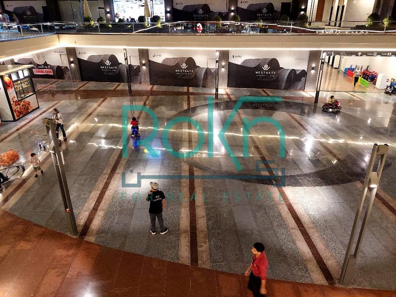 9 976d8f5e-137b-4d6b-8bb2-e9329cfcf451. jpeg