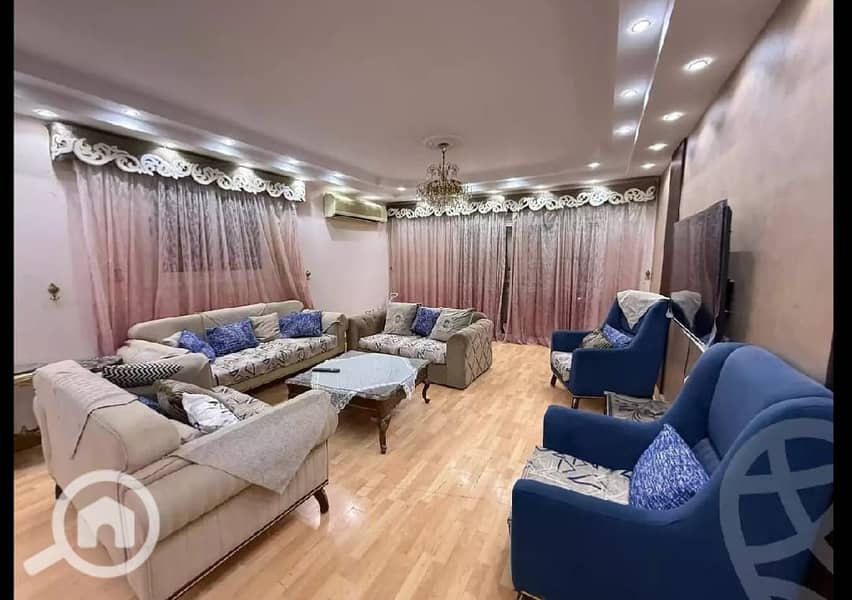 4 31810f17-dcf9-4c5b-99b7-b510f34bc76b. jpeg