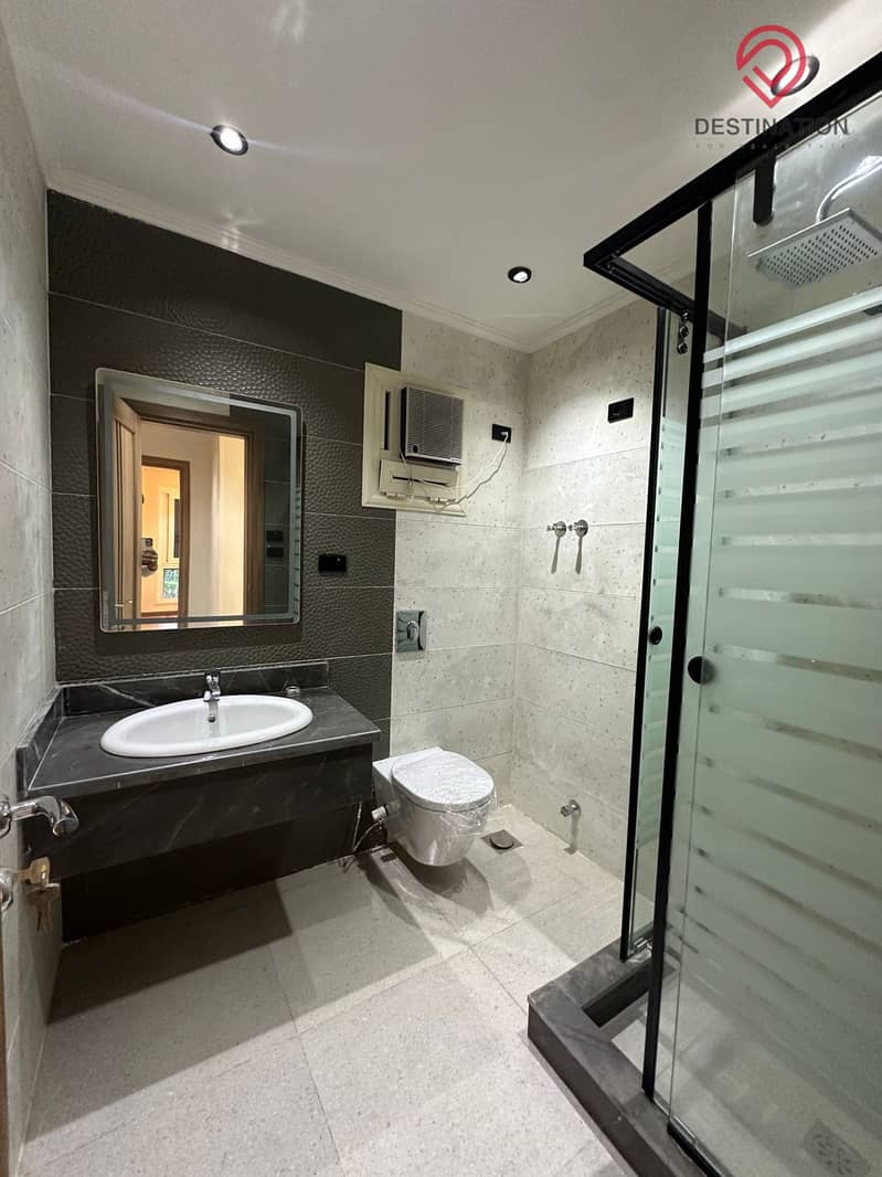 9 08ececd3-0894-426d-bd7c-5022432af352. jpg