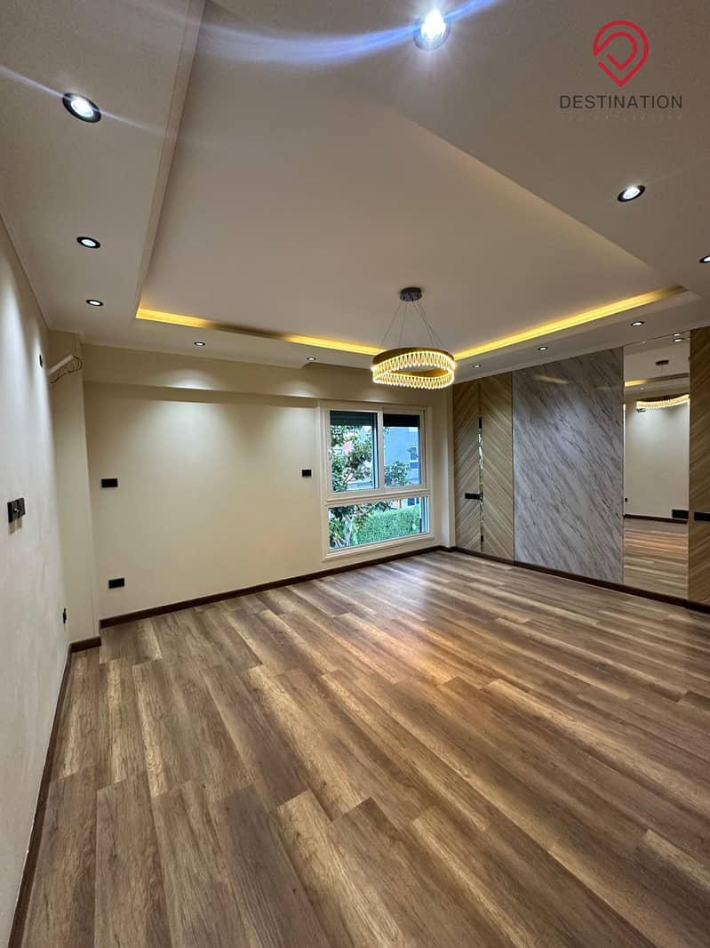 12 09df82e1-229b-443a-8776-c56e0f0092b1. jpg