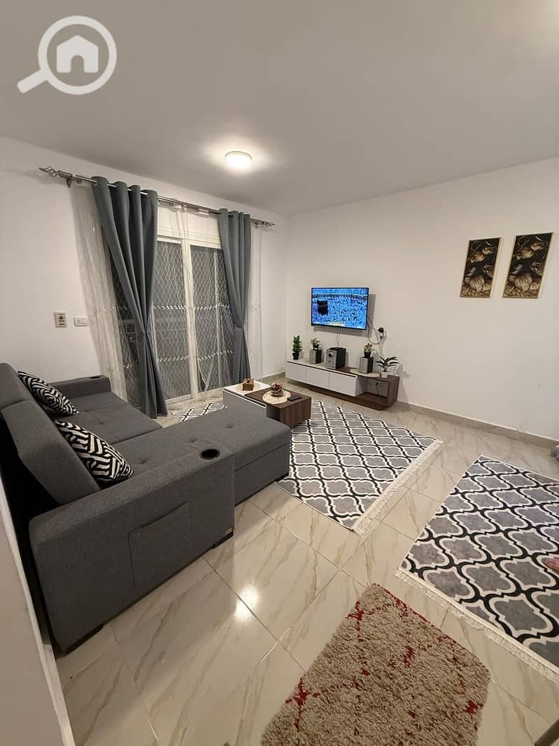 9 d25abf8d-9e46-4bfa-8f35-4987ea699574. jpg