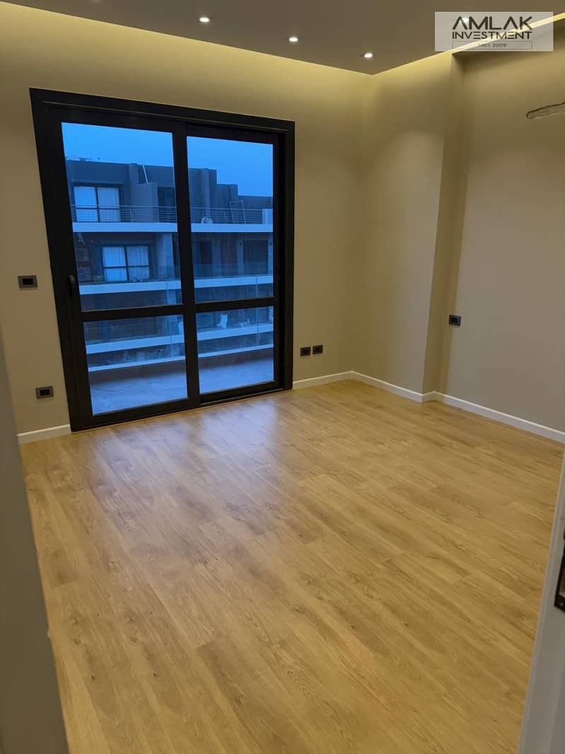 9 00486ce9-4643-45fd-bd38-6cd251563221. jpeg