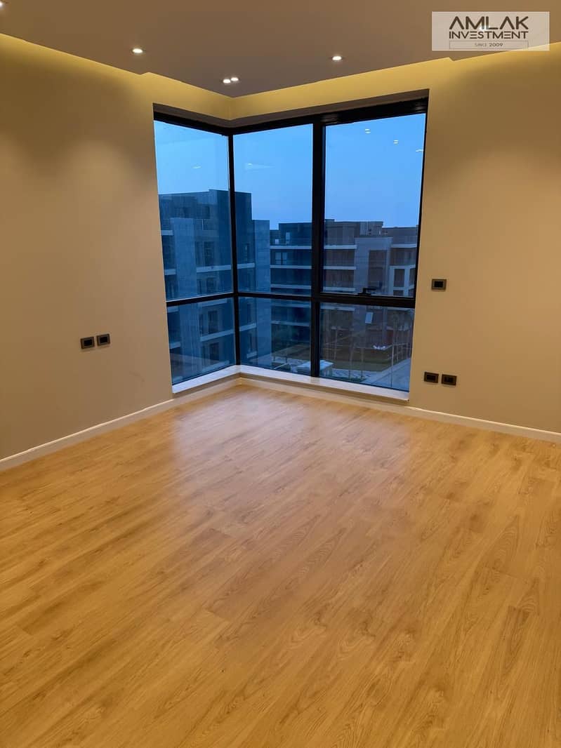 16 d903a28b-5c41-48d5-81c5-bacb24a3fc86. jpeg