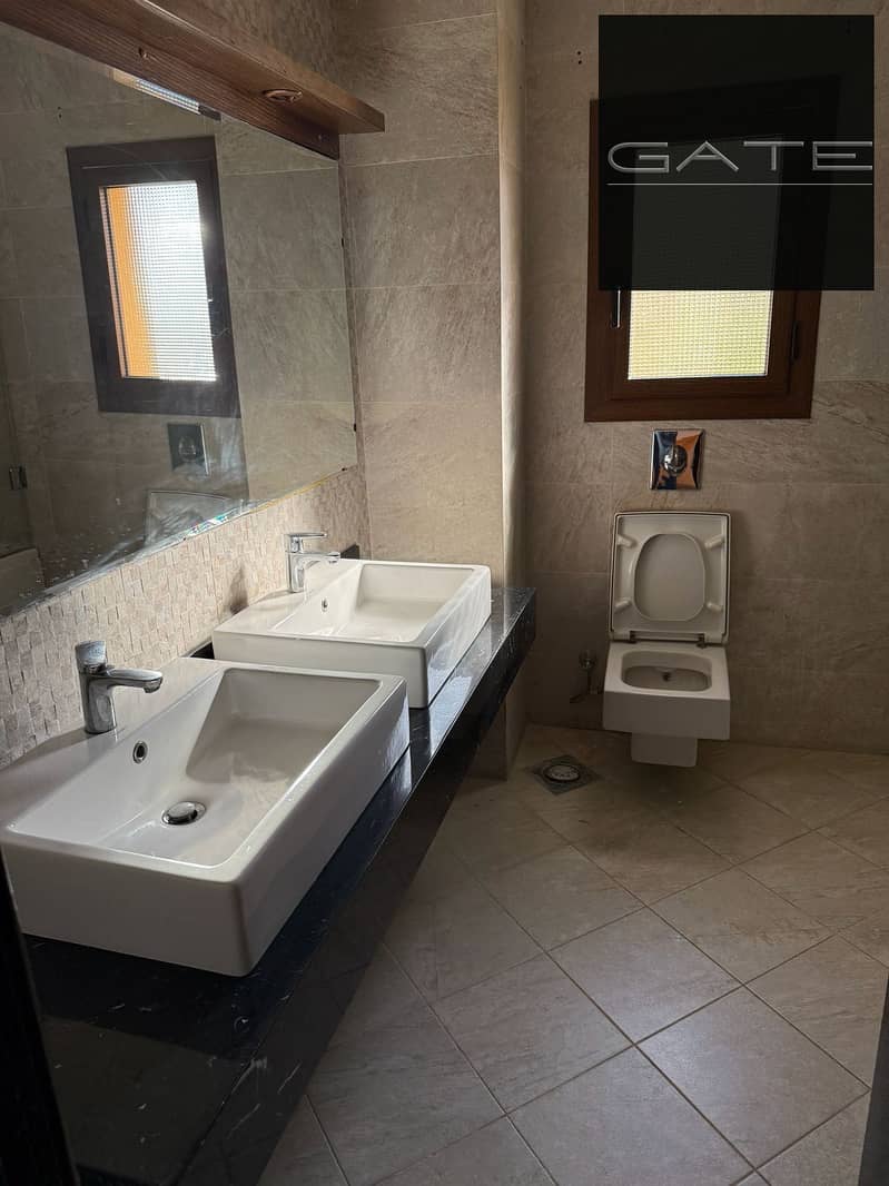 3 WhatsApp Image 2025-11-17 at 2.42. 46 PM. jpeg