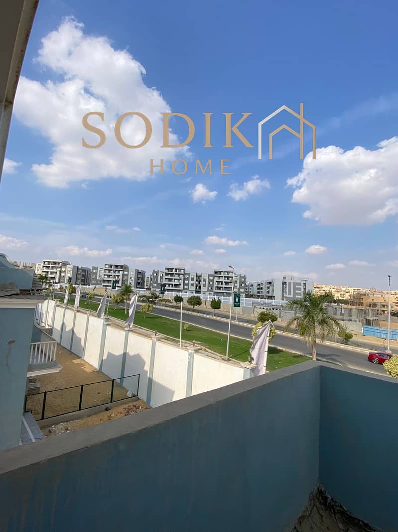 8 006a27e8-99d6-4844-8c03-32b366af8845. jpg