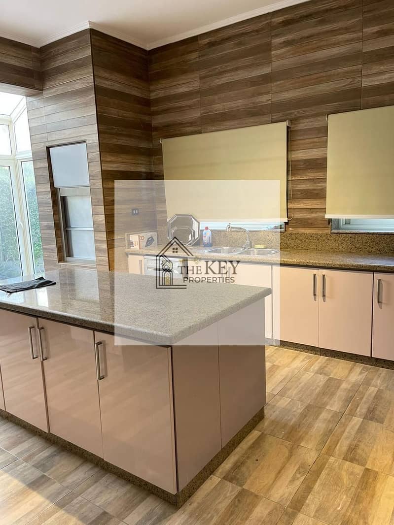 12 WhatsApp Image 2025-11-13 at 6.32. 12 PM (1). jpeg