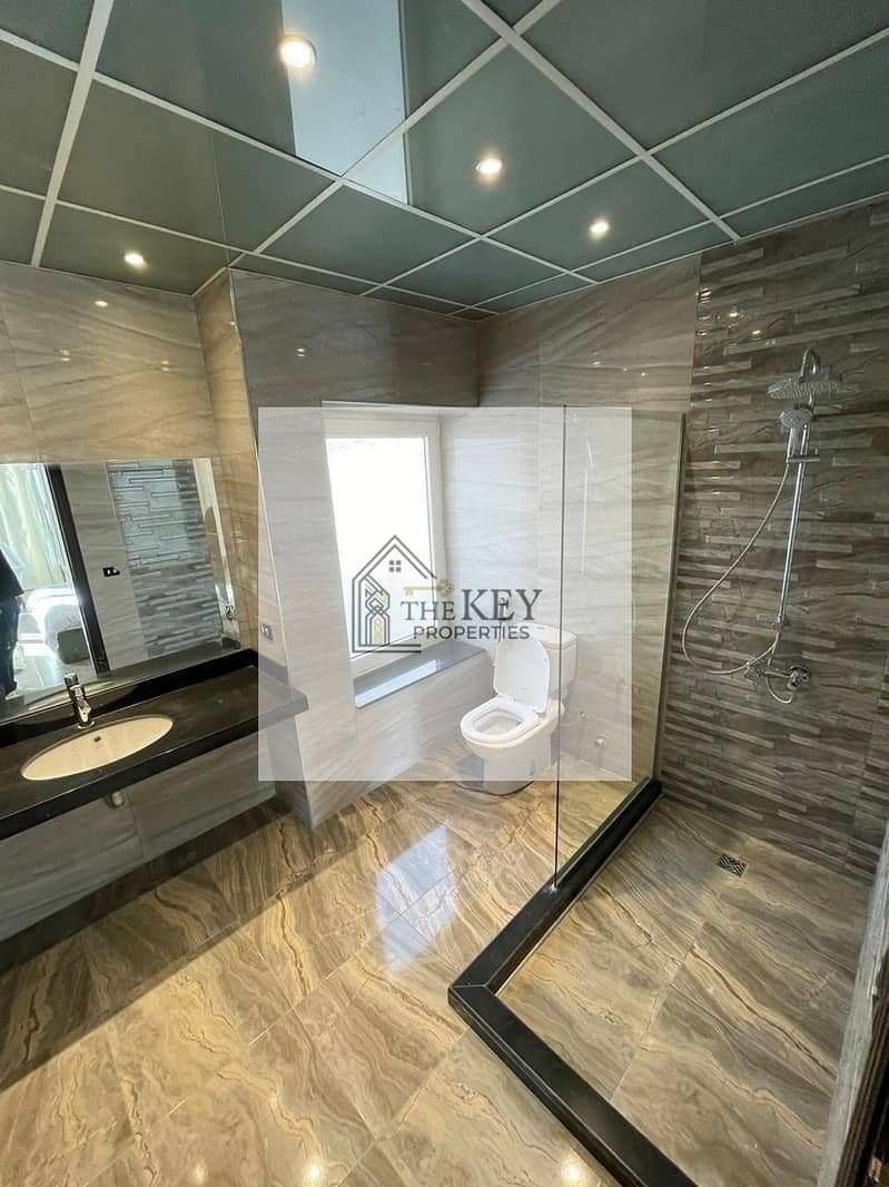 16 WhatsApp Image 2025-11-13 at 6.32. 11 PM (3). jpeg