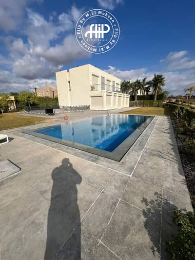 فیلا 5 غرف نوم للايجار في الشيخ زايد، الجيزة - IMG-20250713-WA0383. jpg