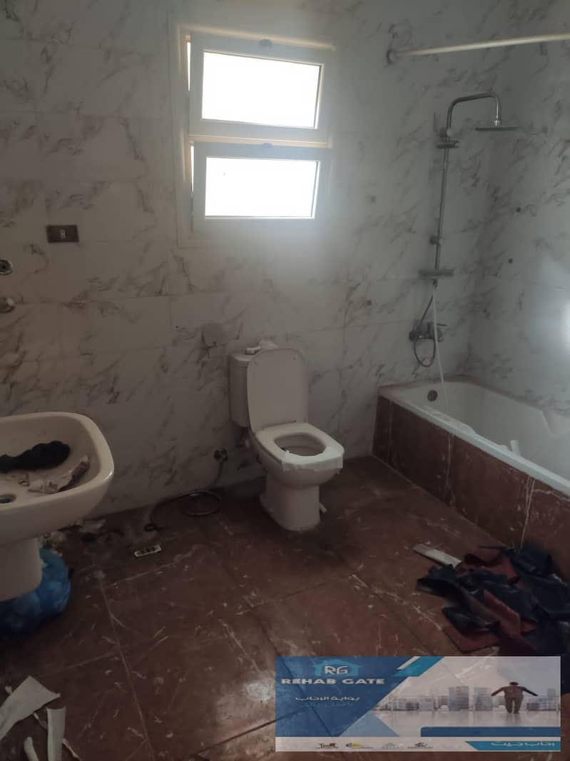 15 2717aaee-e697-4dc6-9dbb-8c07ddd6efde. jpg