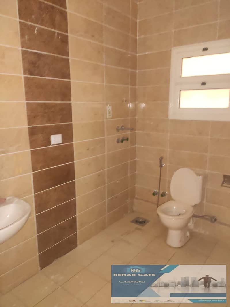 23 e0d848a2-4635-4f8a-ba0a-b84827fbf310. jpg