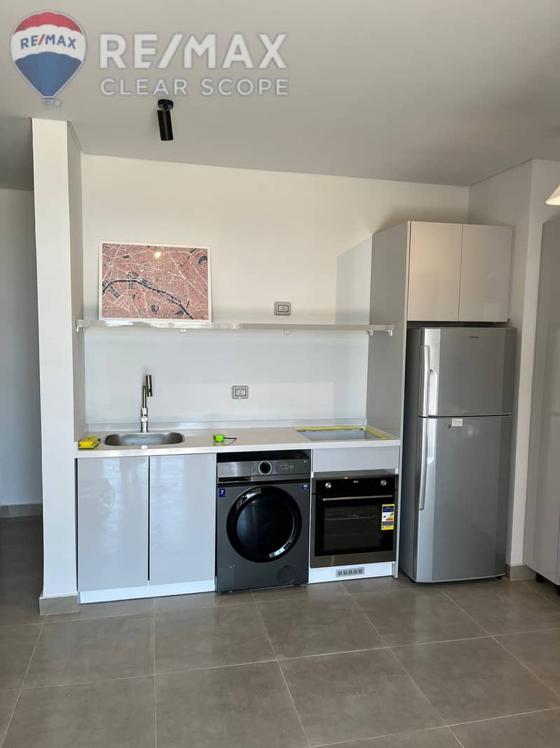 4 492aa587-f9a7-4427-9e22-f7e50c035b14. jpg