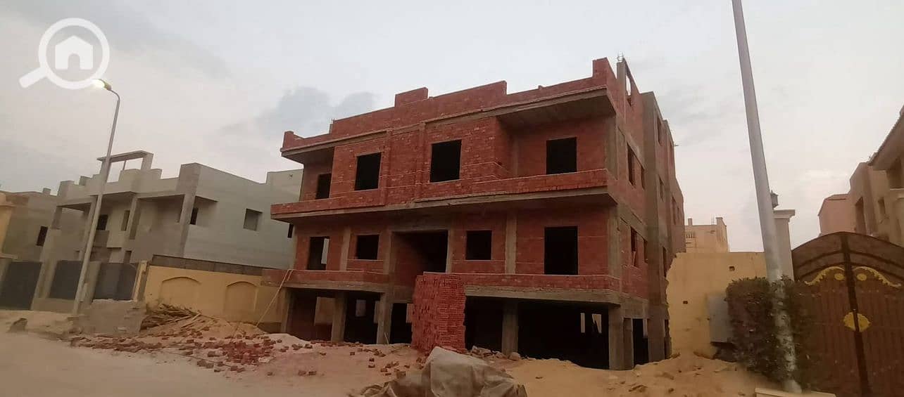 12 6500ef9f-8804-4c48-8e47-f5a3aacb2f24. jpg