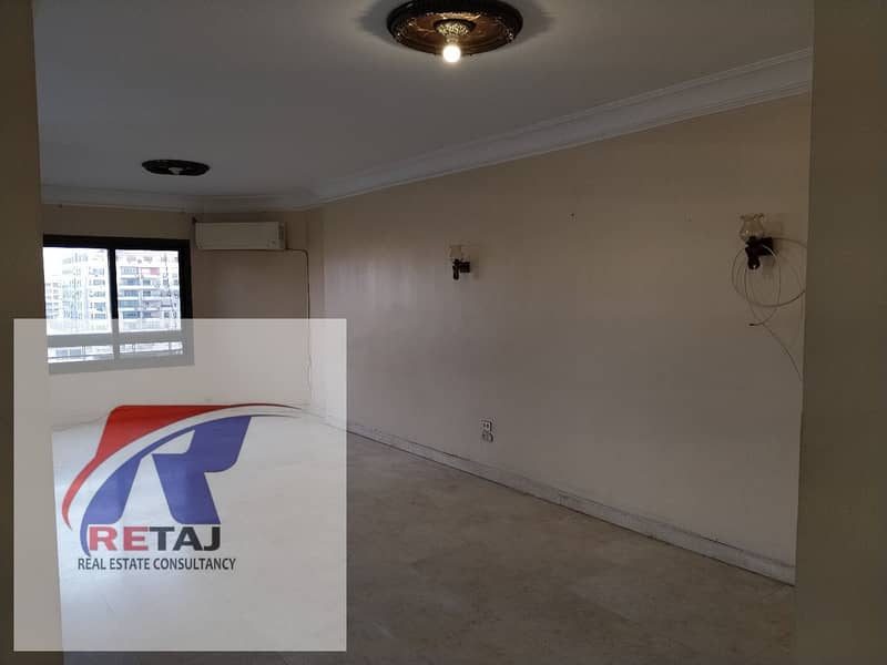 9 1933e2f6-a0f1-4539-989d-3f95174ce4e7. jpg