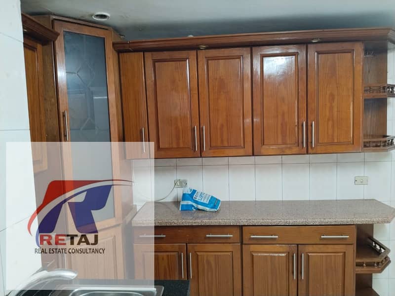 10 484432ef-9315-4cd4-b19f-99d166ab5823. jpg