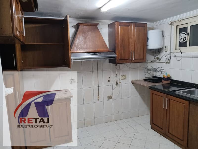 15 d833841e-61a1-4852-8435-624a39bdafda. jpg