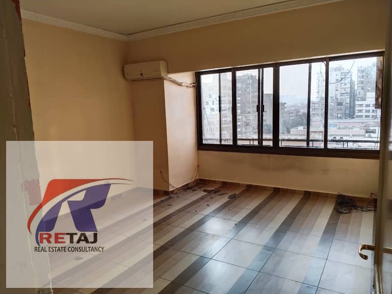 17 e043cabb-3905-4452-a69c-67bd5ae1445e. jpg