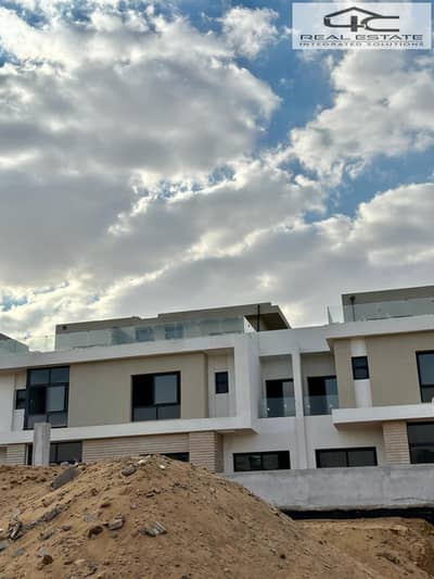 4 Bedroom Twin House for Sale in New Cairo, Cairo - WhatsApp Image 2025-04-12 at 12.49. 12 PM (1). jpeg