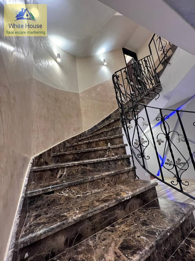 4 WhatsApp Image 2025-11-17 at 2.28. 19 PM (2). jpeg