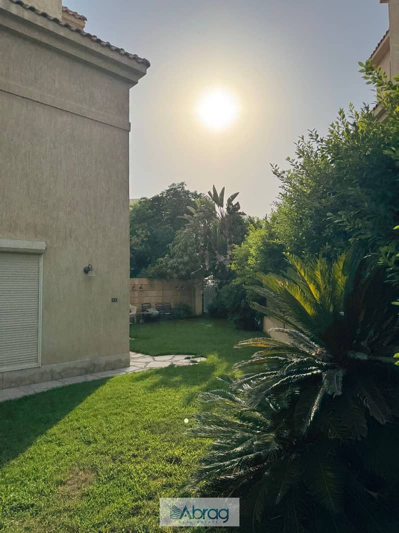 2 7a7bd213-71b6-476b-8238-49caa818844a. jpeg