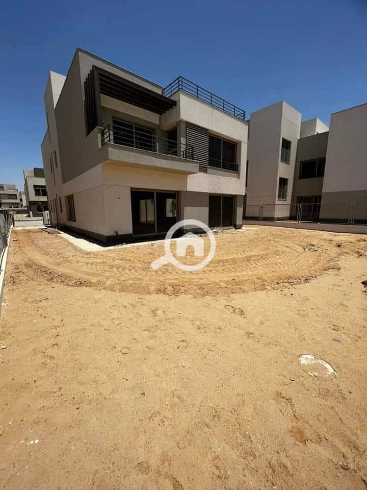 11 WhatsApp Image 2024-09-17 at 05.34. 09_e55b2205. jpg