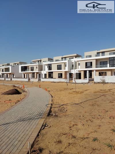 4 Bedroom Twin House for Sale in New Cairo, Cairo - WhatsApp Image 2025-03-26 at 10.22. 10 PM. jpeg 4 Bedroom Twin House for Sale in New Cairo, Cairo - WhatsApp Image 2025-03-26 at 10.22. 10 PM. jpeg