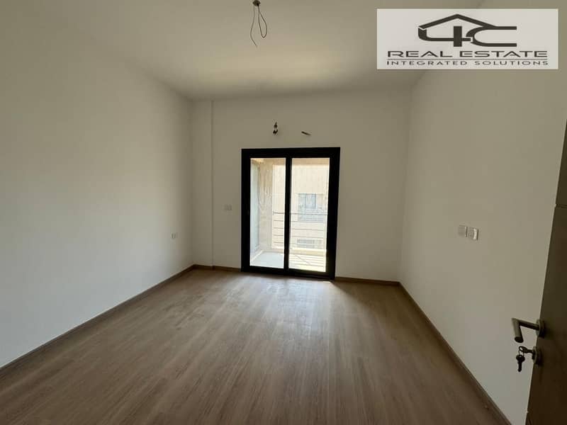 5 WhatsApp Image 2025-11-17 at 1.23. 31 PM (1). jpeg