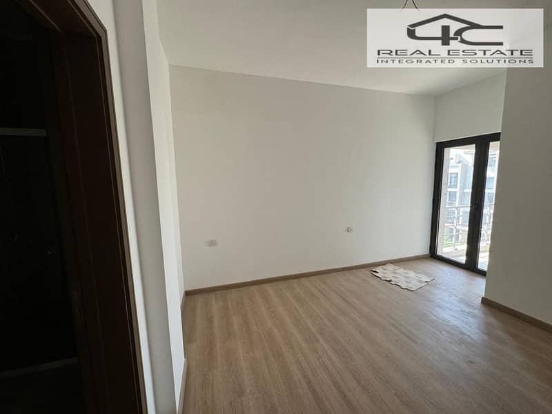 6 WhatsApp Image 2025-11-17 at 1.23. 30 PM. jpeg