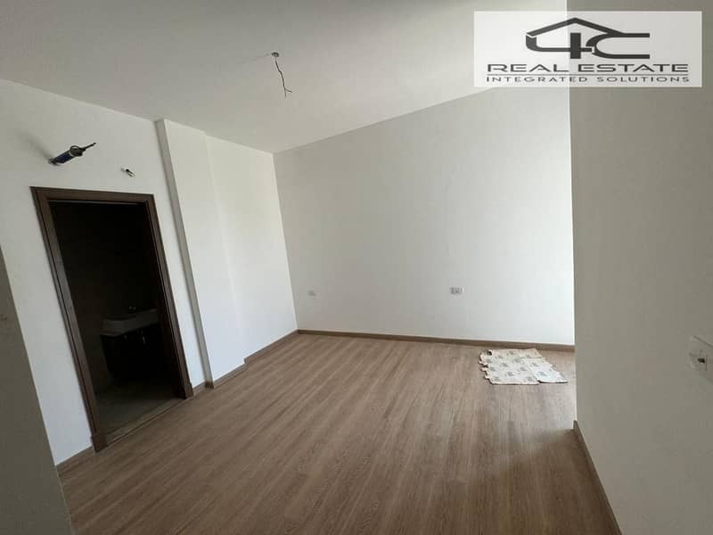 7 WhatsApp Image 2025-11-17 at 1.23. 32 PM (3). jpeg