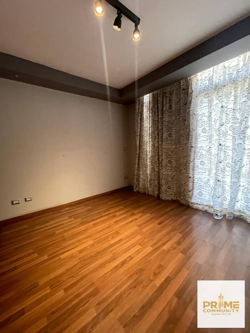 10 WhatsApp Image 2025-11-09 at 17.38. 19_f973b260. jpg