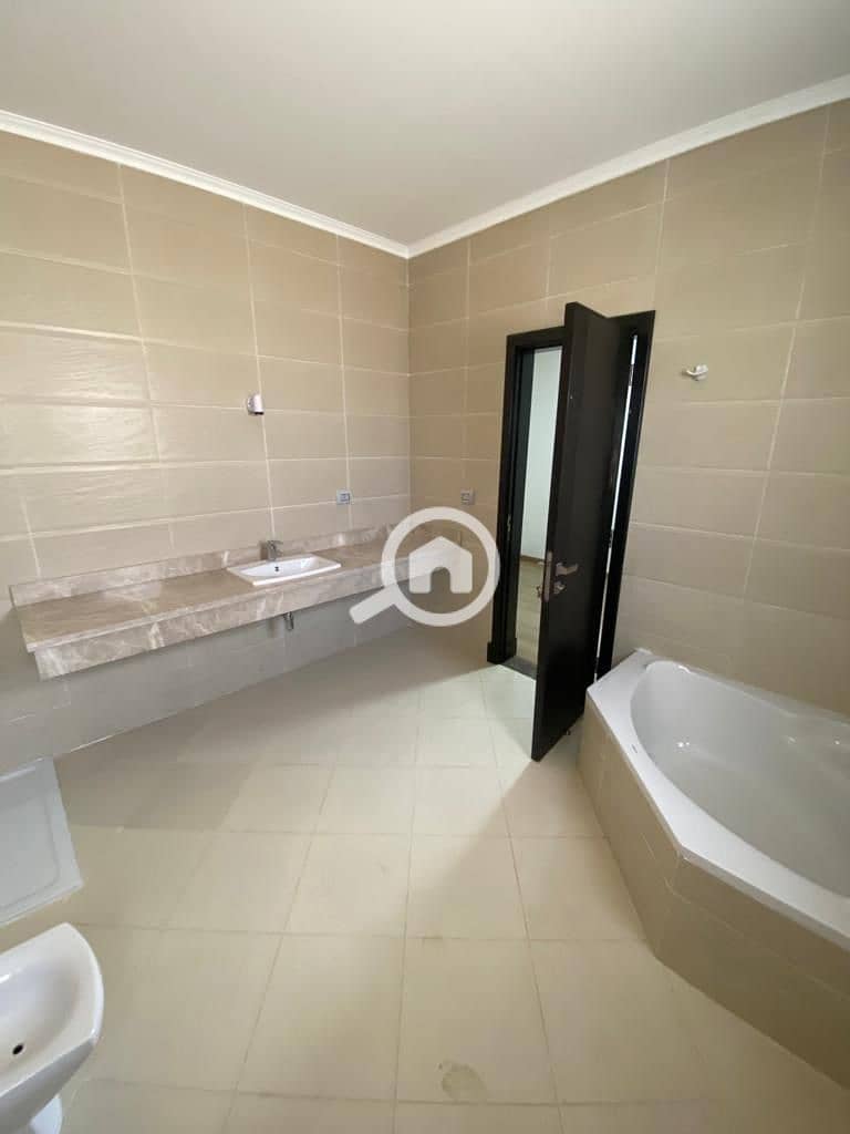 12 IMG-20251117-WA0408. jpg