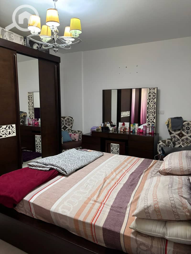 4 ddea39a4-2e5e-4a92-aeed-b655740ce2da. jpeg