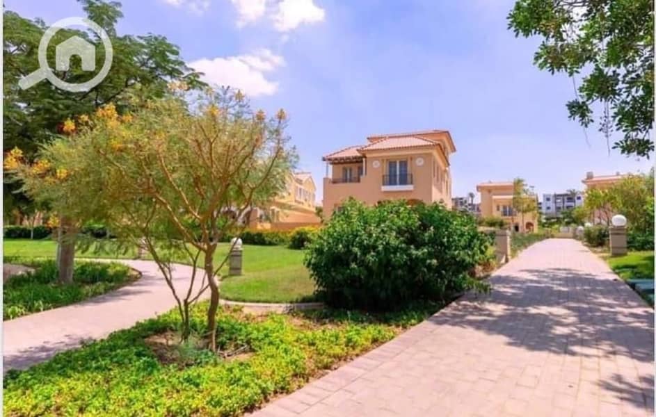 4 0f9a9c7d-ee97-4a92-a8e8-5415e060dfa1. jpg