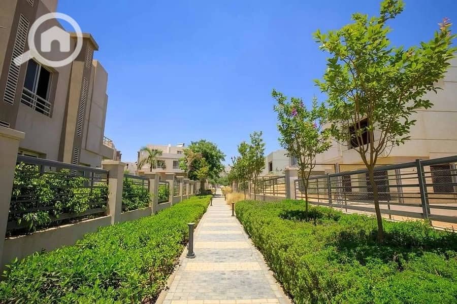 7 559697607_25006132868980704_1783184371496569345_n. jpg