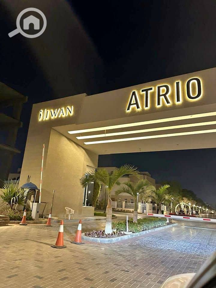 8 565702340_2247445125753963_3954507335314047176_n. jpg