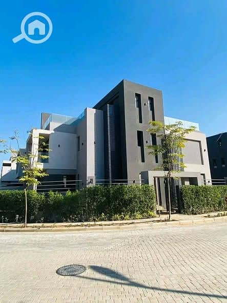 9 580118985_1904895867052410_3465982630422226371_n. jpg