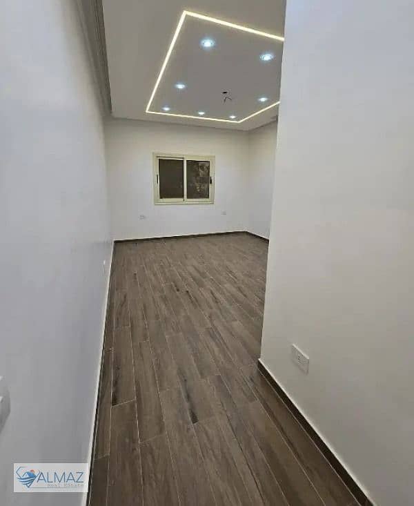 3 WhatsApp Image 2025-11-17 at 11.42. 02 AM (1). jpeg