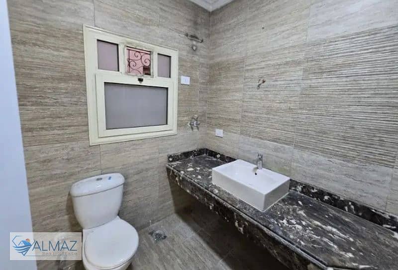 8 WhatsApp Image 2025-11-17 at 11.42. 00 AM (1). jpeg