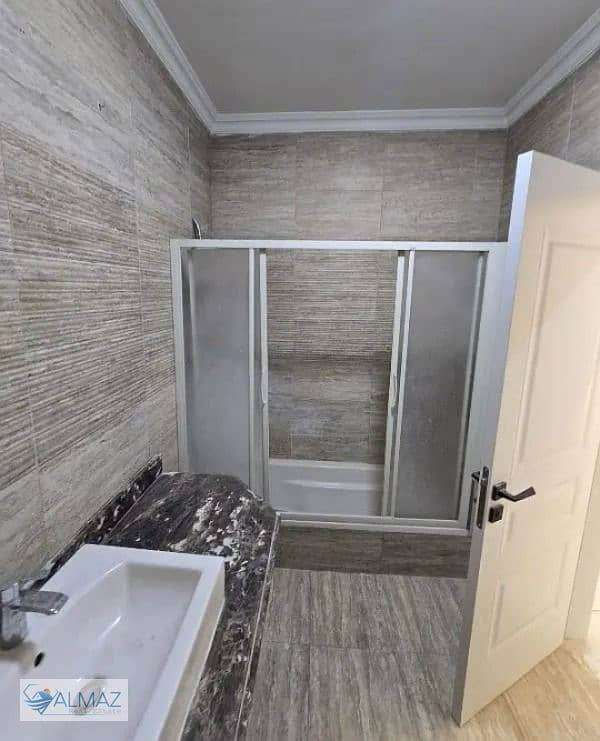 9 WhatsApp Image 2025-11-17 at 11.42. 01 AM. jpeg