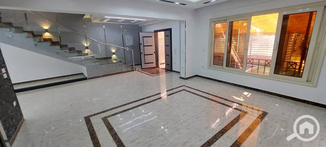 4 Bedroom Villa for Sale in New Cairo, Cairo - IMG-20251117-WA0046. jpg 4 Bedroom Villa for Sale in New Cairo, Cairo - IMG-20251117-WA0046. jpg