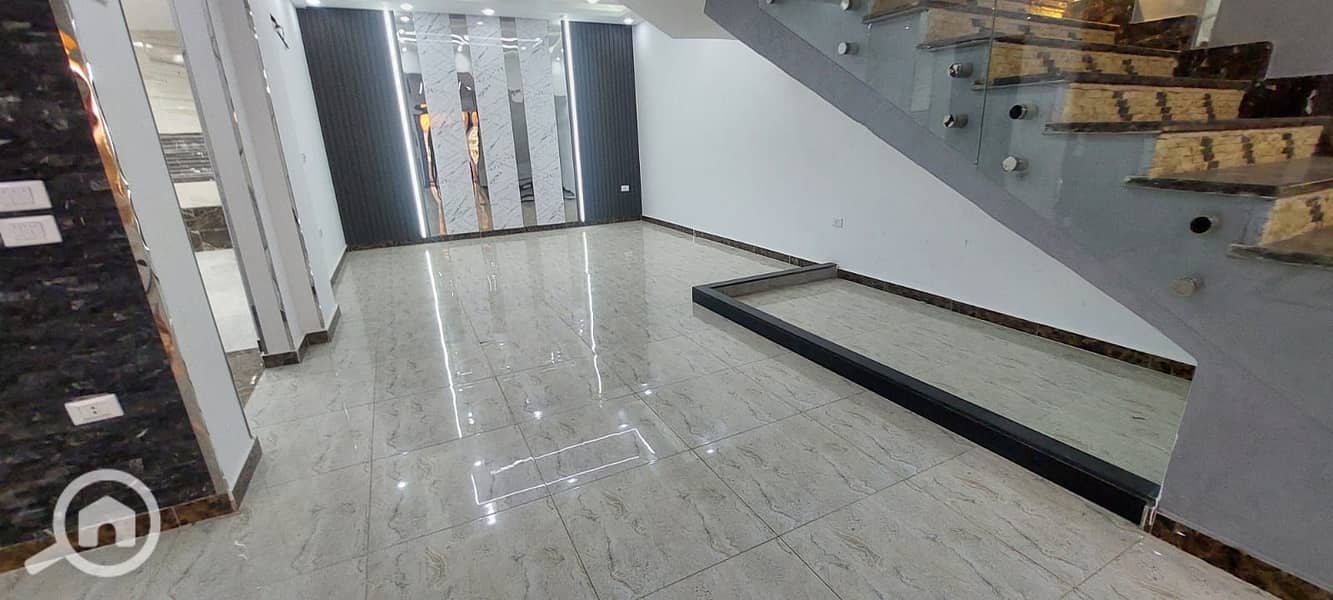 5 IMG-20251117-WA0042. jpg