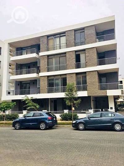 3 Bedroom Apartment for Sale in Heliopolis, Cairo - db72402b-2241-4a8a-bdad-fde6de7e3f37. jpeg 3 Bedroom Apartment for Sale in Heliopolis, Cairo - db72402b-2241-4a8a-bdad-fde6de7e3f37. jpeg