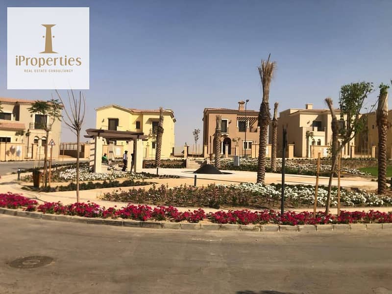 8 72286990-f9b8-44b4-9ff6-76ffc44a6879. jpg