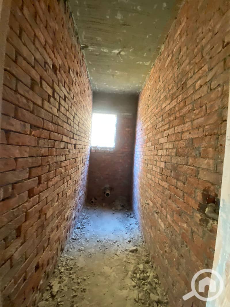 8 WhatsApp Image 2025-10-13 at 3.41. 17 PM (2). jpeg