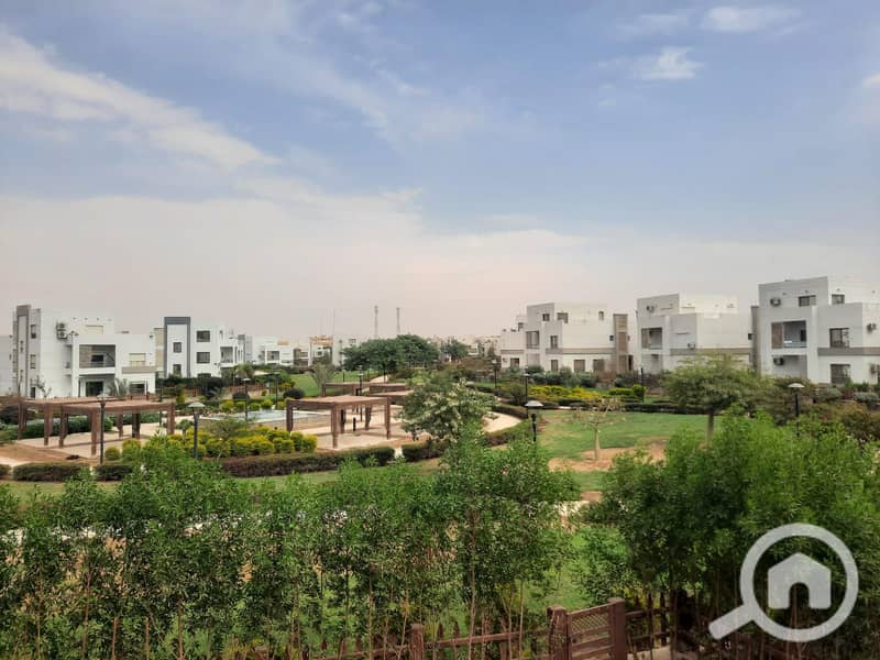 4 WhatsApp Image 2025-11-03 at 14.57. 21_8d085937. jpg